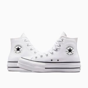 NWT Chuck Taylor Converse All Star Lift Platform Canvas - Size US 6.5 - White